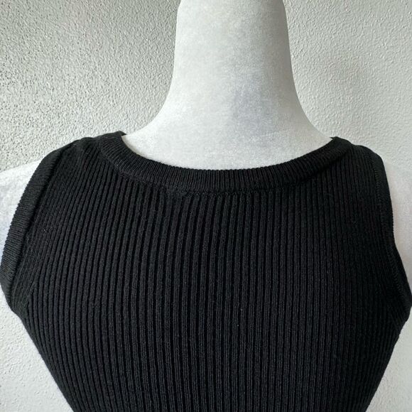 Commense Black Tank Top Cropped Ribbed Knit SZ XS NWT - Picture 5 of 10